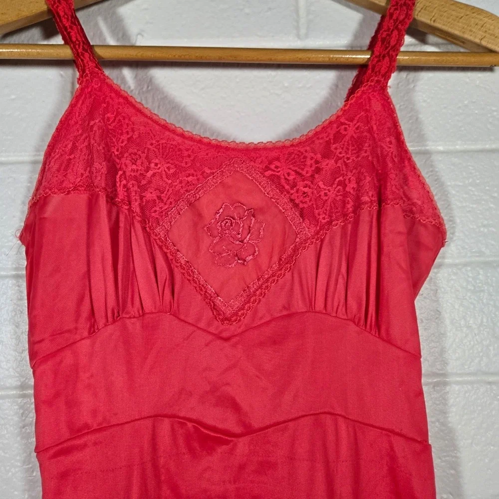 Vtg Tru Maid Red Lace Trim Slip Dress 36 Valentines Romantic Coquette Chemise